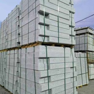 郑州 芝麻白花岗岩路沿石，路缘石，路肩石，道牙，立缘石，马路牙子，街沿石，侧石等