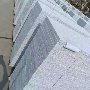 郑州 白麻荔枝面花岗岩地铺石