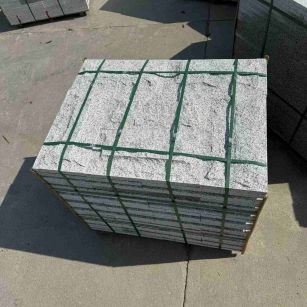 郑州 白麻花岗岩石材自然面蘑菇石成品