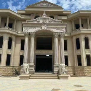 郑州 黄金麻别墅外墙干挂，大柱，大象，蘑菇石，雕花板