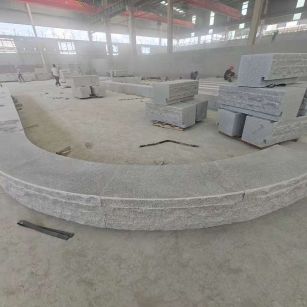 郑州 芝麻白异形坐凳，自然面光面弧形加工