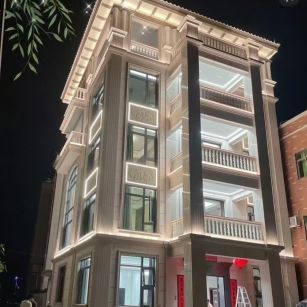 郑州 芝麻白花岗岩别墅外墙夜间效果