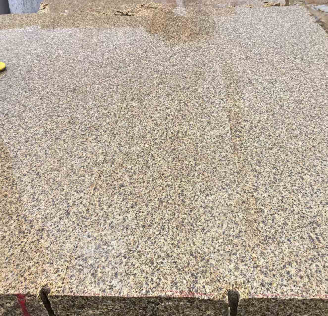 郑州 黄金麻花岗岩石材方料