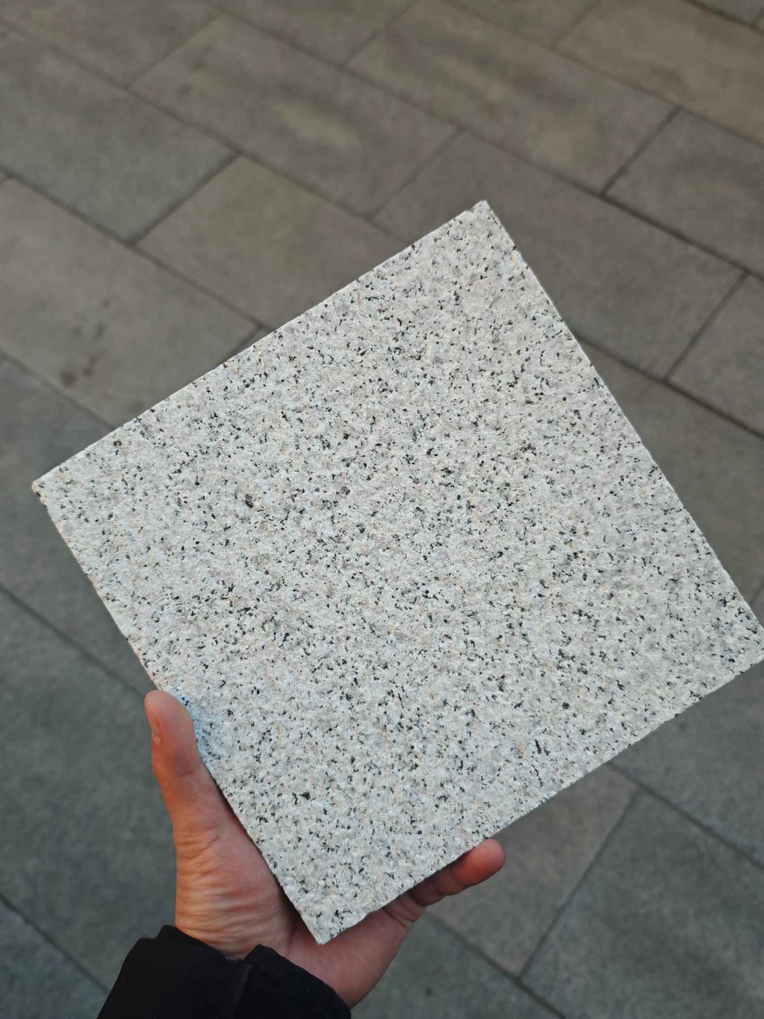 郑州 白麻荔枝面花岗岩石材