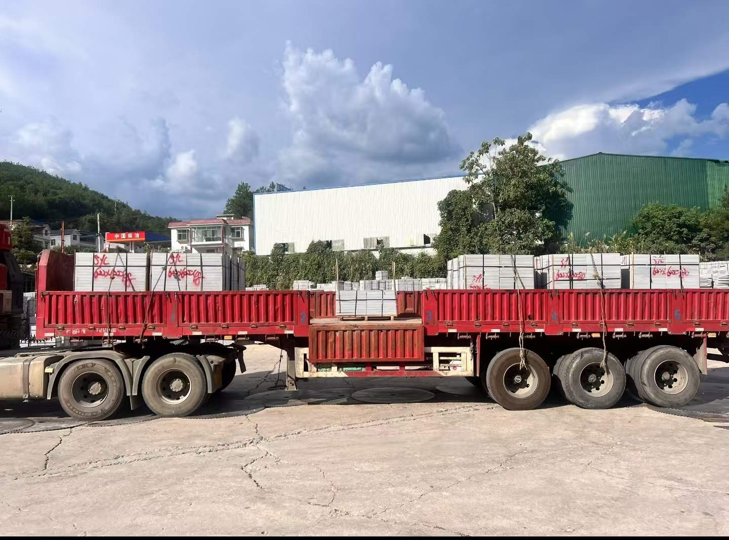 郑州 芝麻灰花岗岩地铺石出货日常