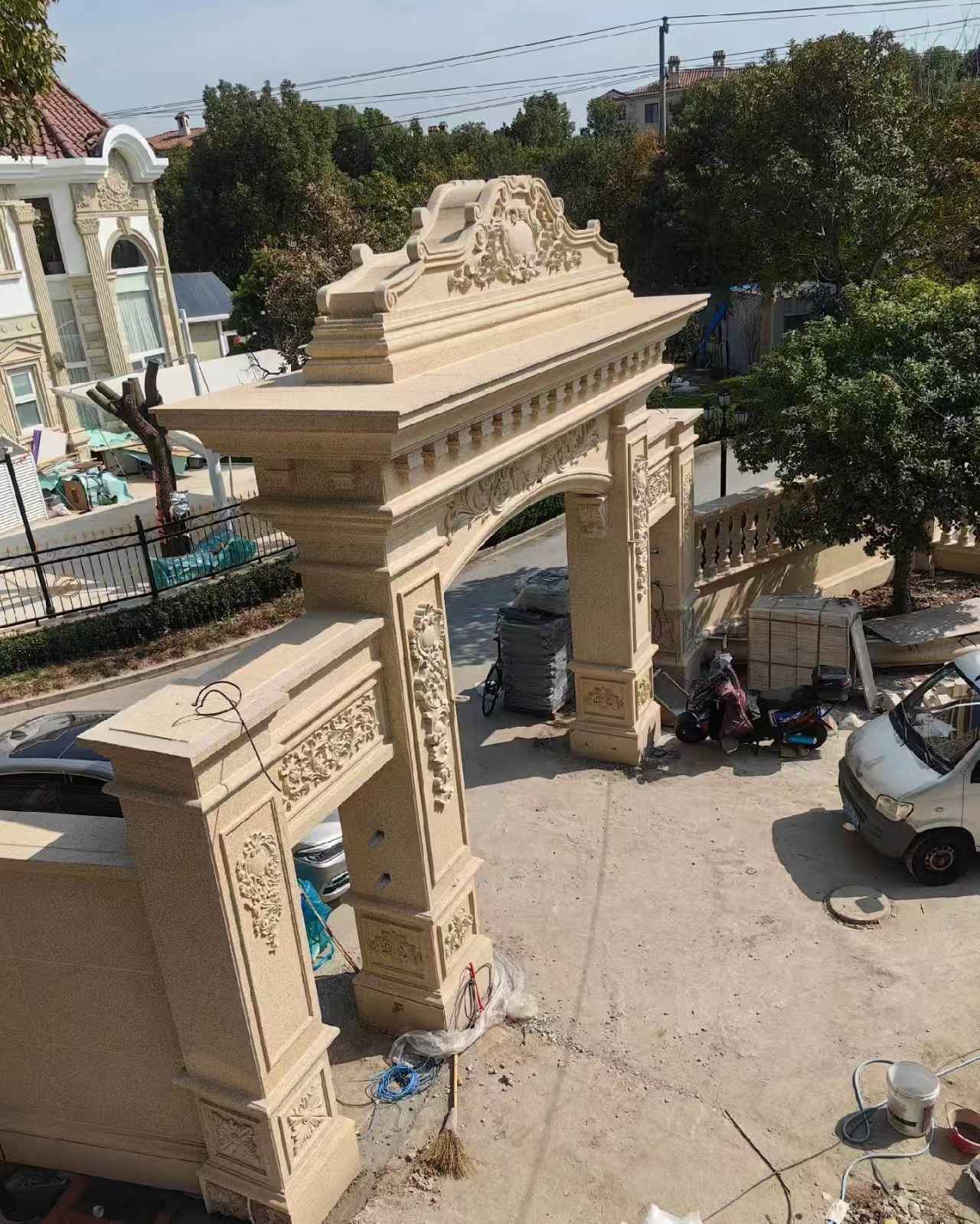 郑州 黄金麻荔枝面花岗岩别墅门楼