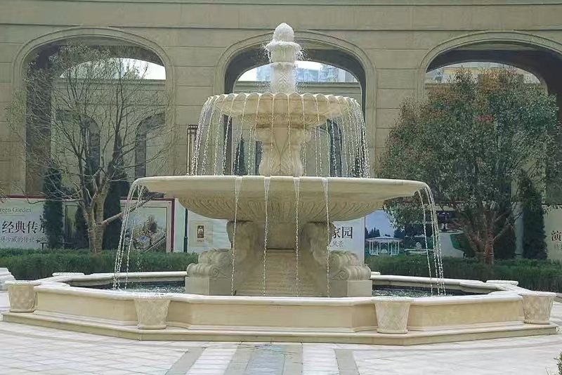 郑州 黄金麻花岗岩异型加工——户外庭院石雕流水喷泉