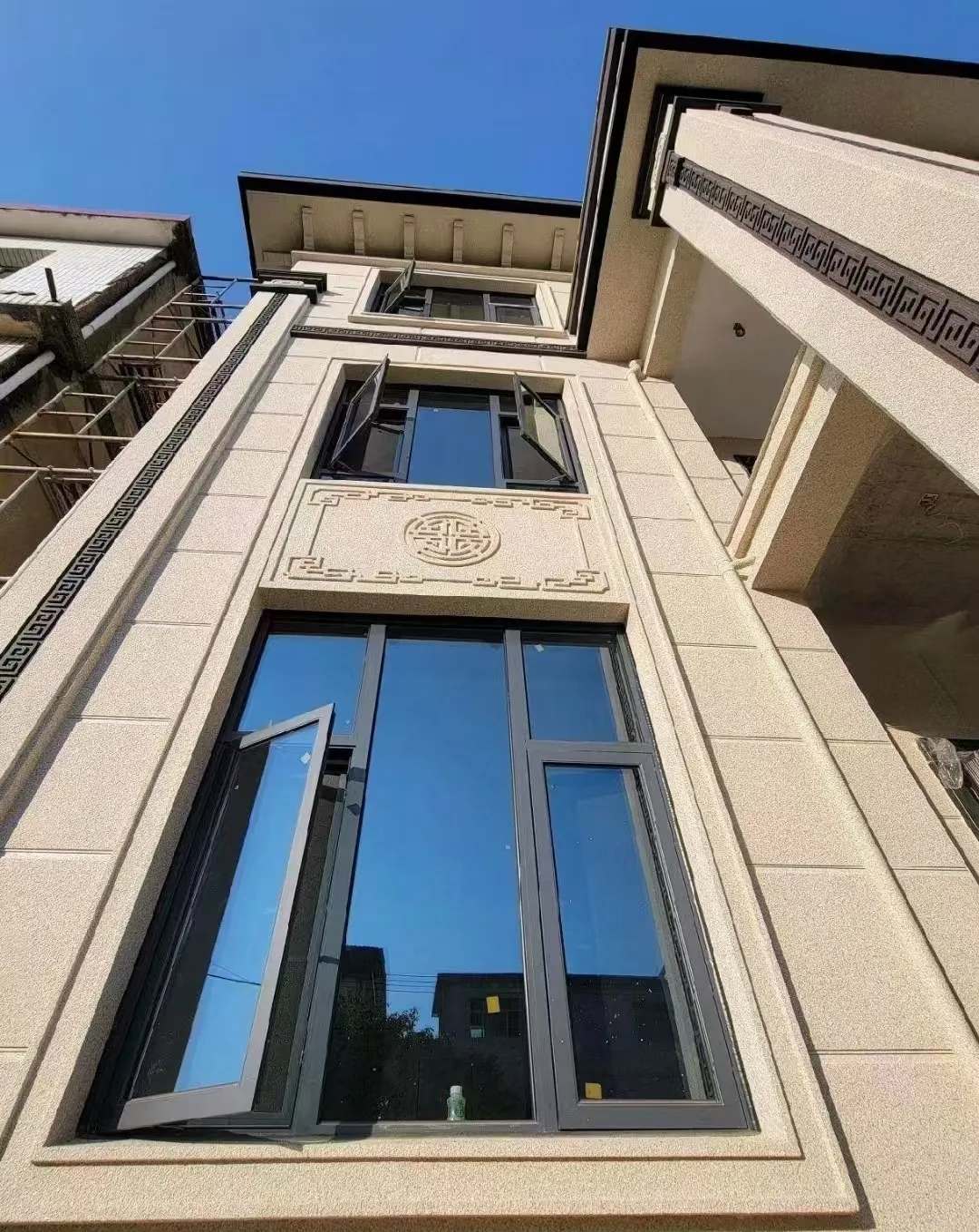 郑州 黄金麻荔枝面别墅外墙干挂效果展示