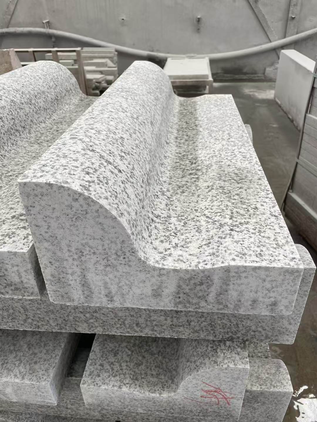 郑州 白麻花岗岩S型路沿石，路侧石，马路牙子等